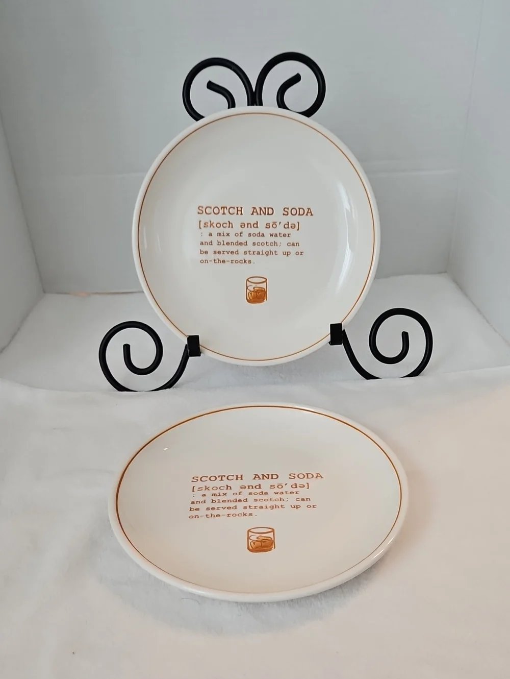 Pottery Barn Vintage White Rust Orange 